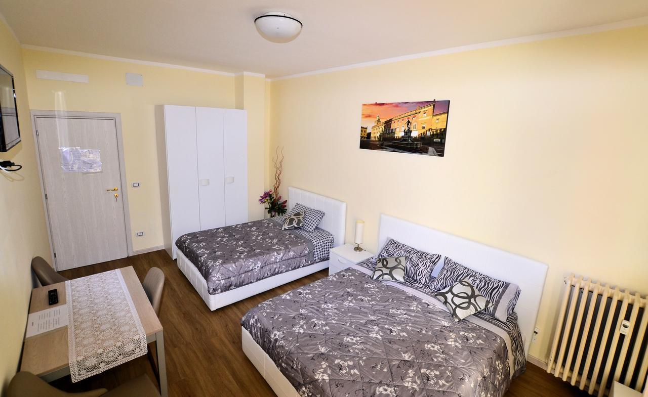 Double Room Private Bathroom