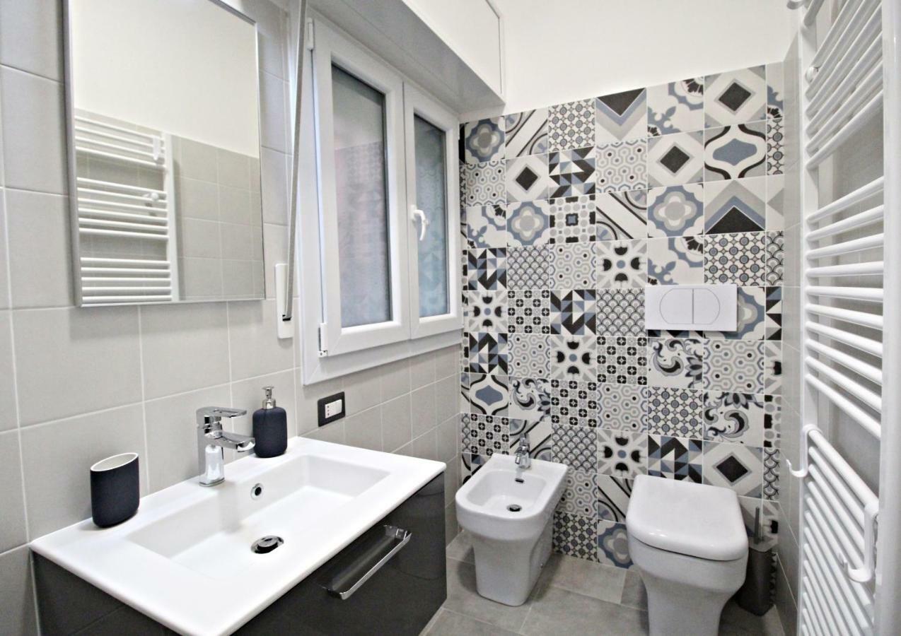 Family Room with Shower