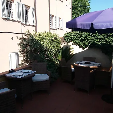 Palazzo Trevi Charming House-3